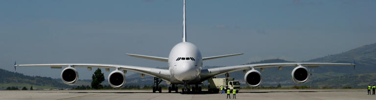 Airbus A380-861 aircraft picture