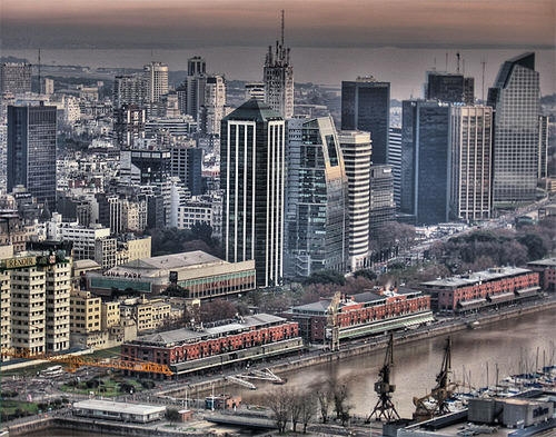 Las Catalinas desde Puerto Madero